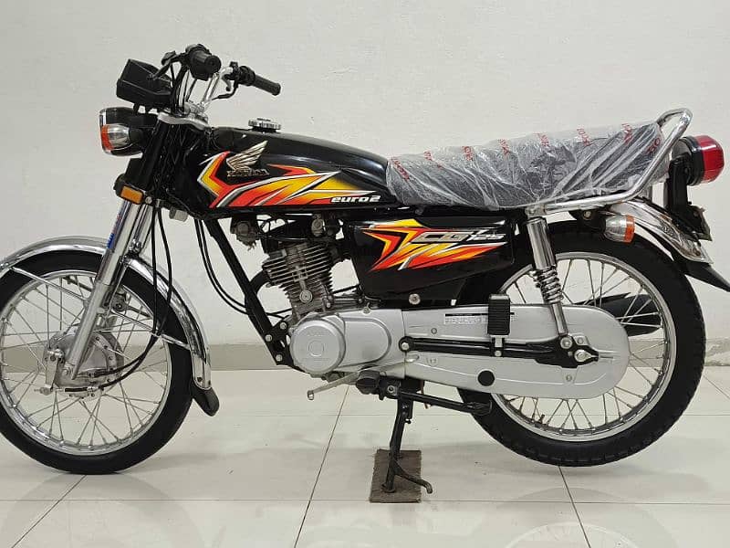 Honda CG 125 2021 Model 5