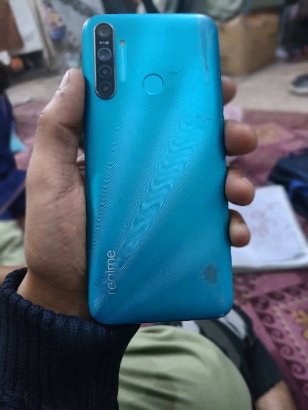 Exchange and sale Realme 5i 4