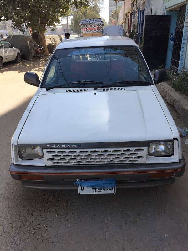 Daihatsu Charade 1985(highroof) reconditioned 93,Dubai import. 0