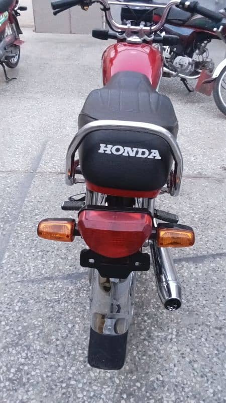 honda cd 70 new condition 0300.60. 45.055 7