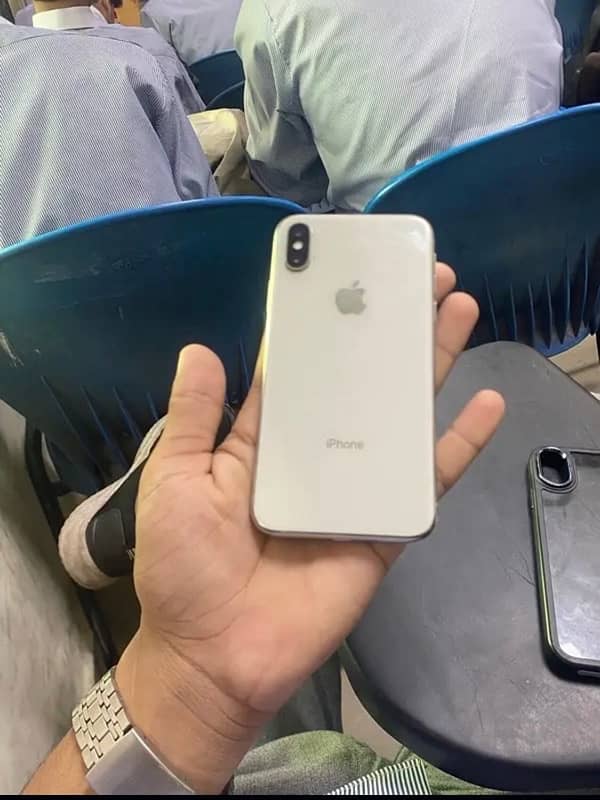 i phone X pta approved contect num 03255858796 0