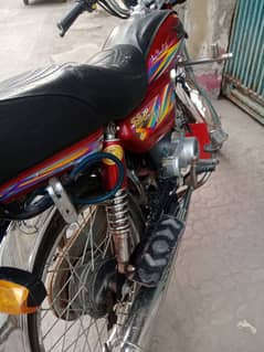 Super Star Bike 1 Hand use no any problem condition 10/10