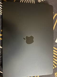 MACBOOK AIR M3 Chip 8/256