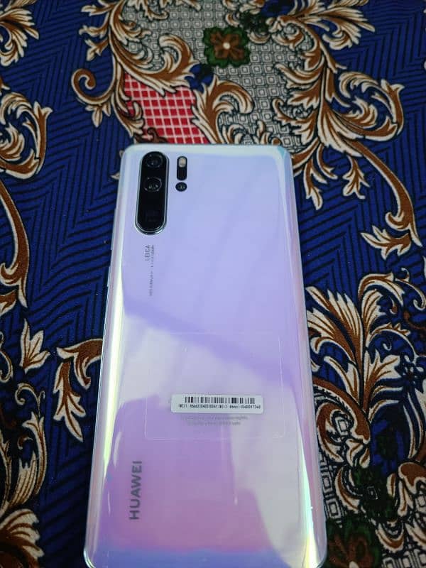 Huawei P30 pro only 1 month used 0