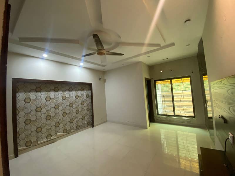 10 Marla Luxury Brand New Modern Style House Available For rent In Sector C Bahria Town Lahore 5