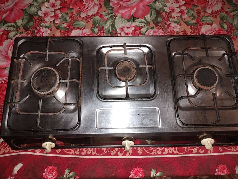 stainless steel stove in working condition 1