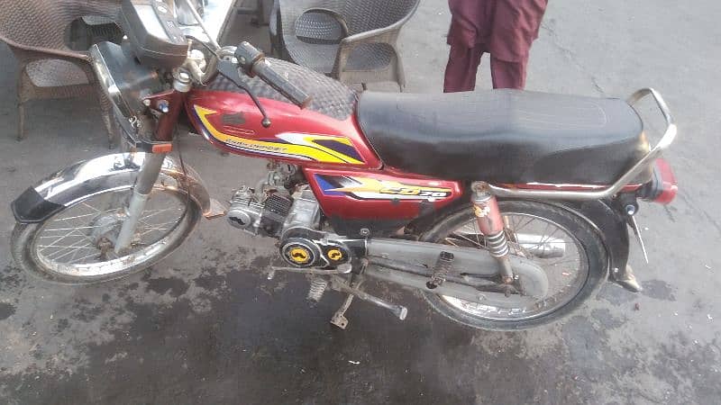 United bike in running condition  khareedo or chalao 0