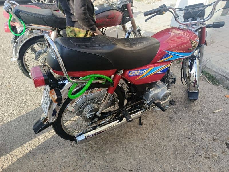 New Condition Honda CD70 Bike 1