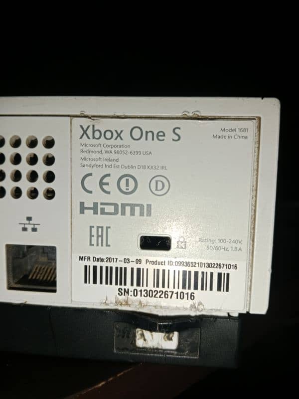 x box 1s gaming consol 8