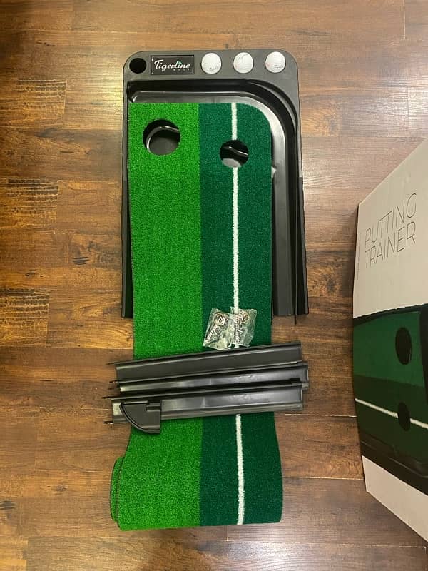 BRAND NEW Tigerline Putting Trainer & Tigerline Signature Gold Putter 1