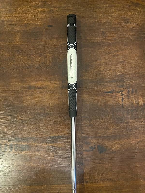 BRAND NEW Tigerline Putting Trainer & Tigerline Signature Gold Putter 6