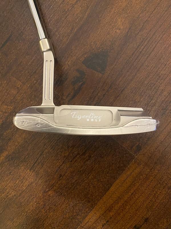 BRAND NEW Tigerline Putting Trainer & Tigerline Signature Gold Putter 8