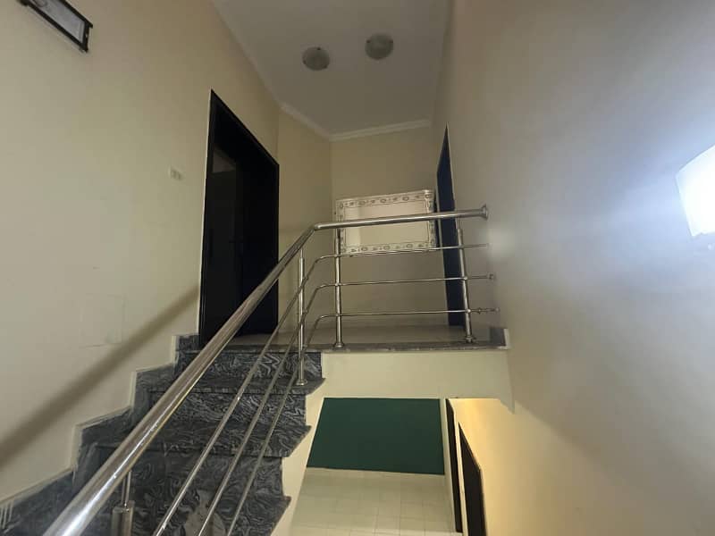 6.33 Marla House For Sale In Bahria Town Lahore. 6