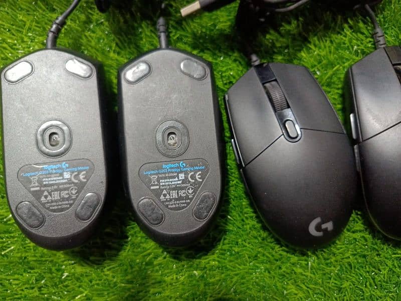 Logitech 203 Gaming Mouse Stock Available 3