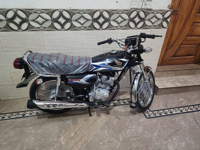 like the shorom condition bilkul new bike hai 1