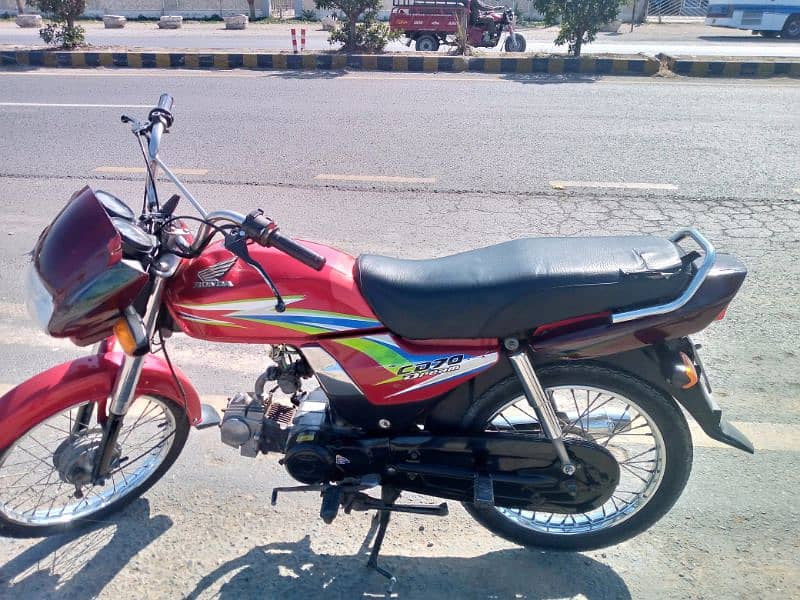 Honda CD 70 dream 1