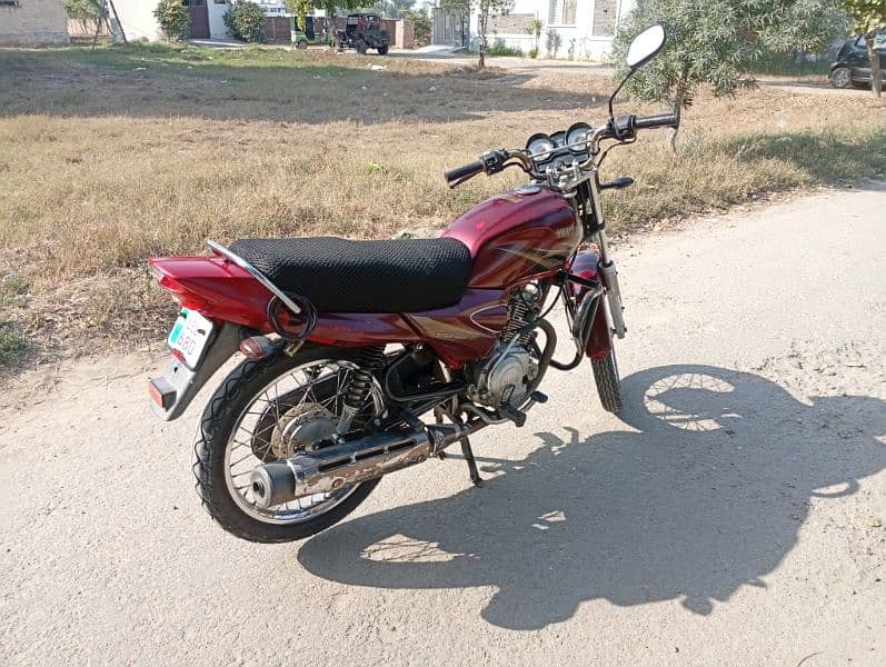 Yamaha YBZ 125 6