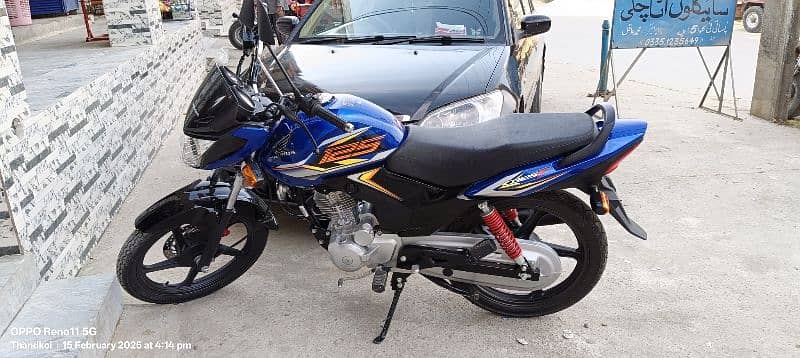 Honda cb125f brand new 9