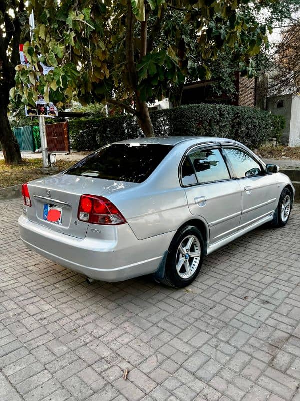 Honda Civic EXi 2005 1