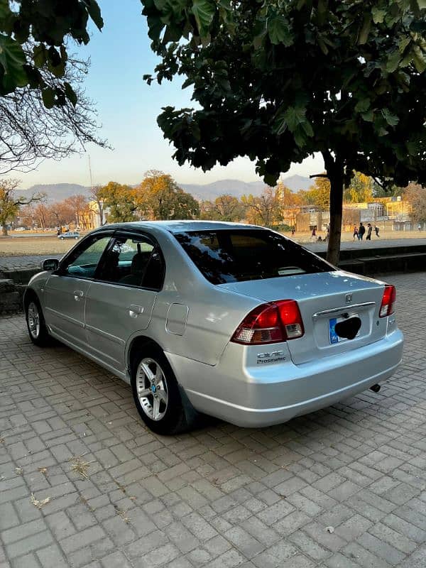 Honda Civic EXi 2005 3