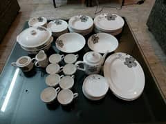 Bone China ( Dinner set )