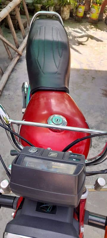 Honda CD70 Bike genuine condition 1