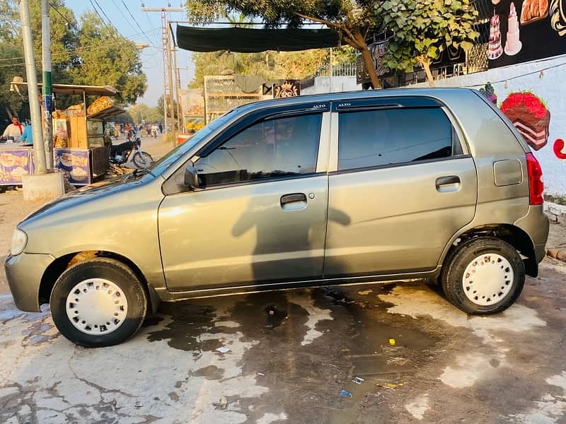 Suzuki Alto 2011 4