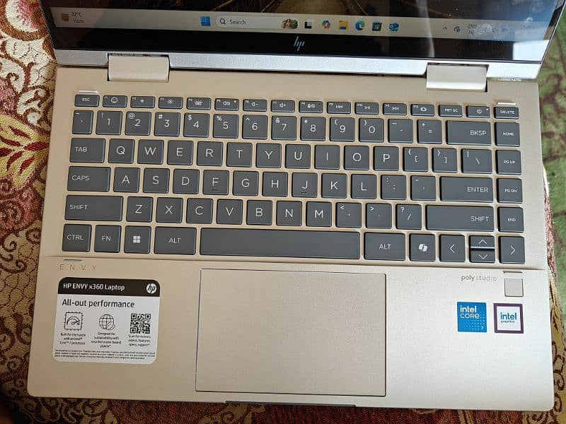 HP envy 14 x360 i7 14 gen with box 2