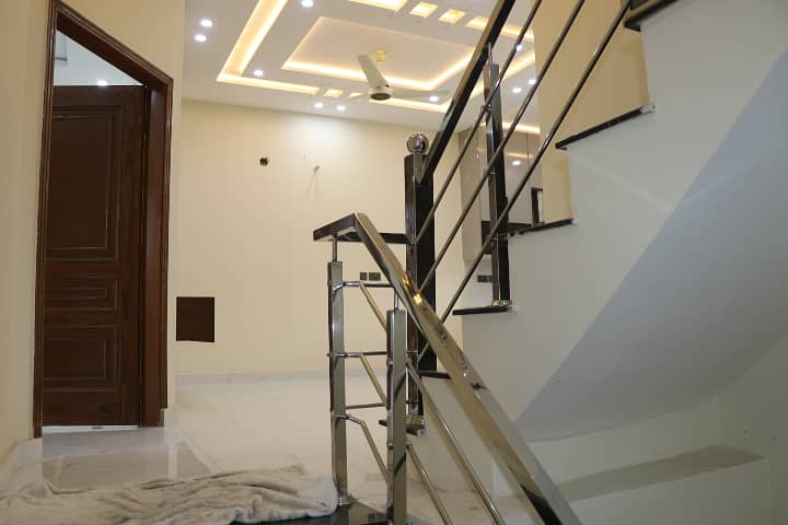 Elegant 05 Marla House for Sale in Eden Value Homes Lahore 18