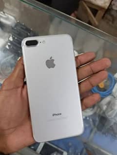 Iphone 7 plus 128GB 9/10 Battery 77 Frount Tuch break But All Working