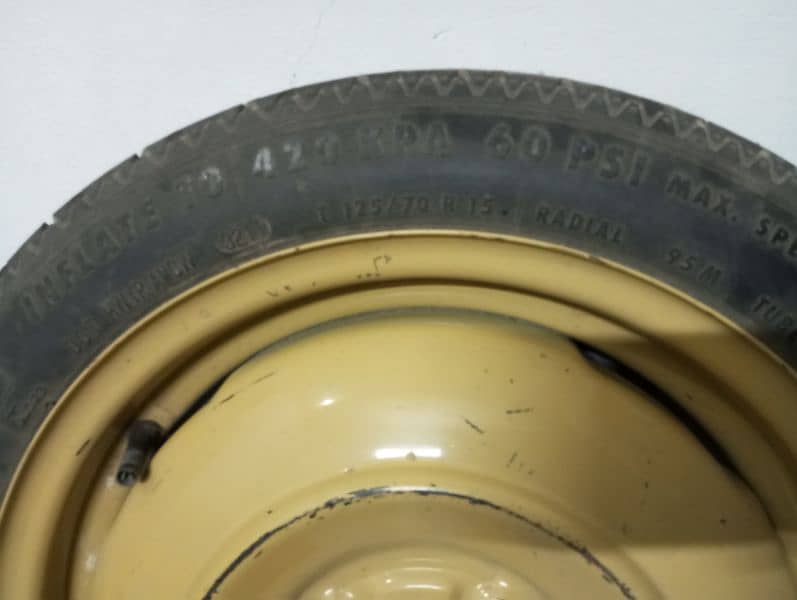 spare wheel tyre alto / wagon r R15 2