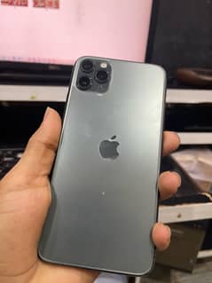 IPhone 11 Pro Max 256 gb pta approved