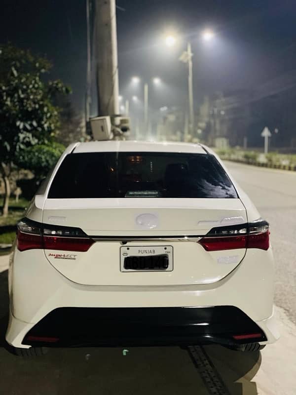 Toyota Corolla Altis 2021 5