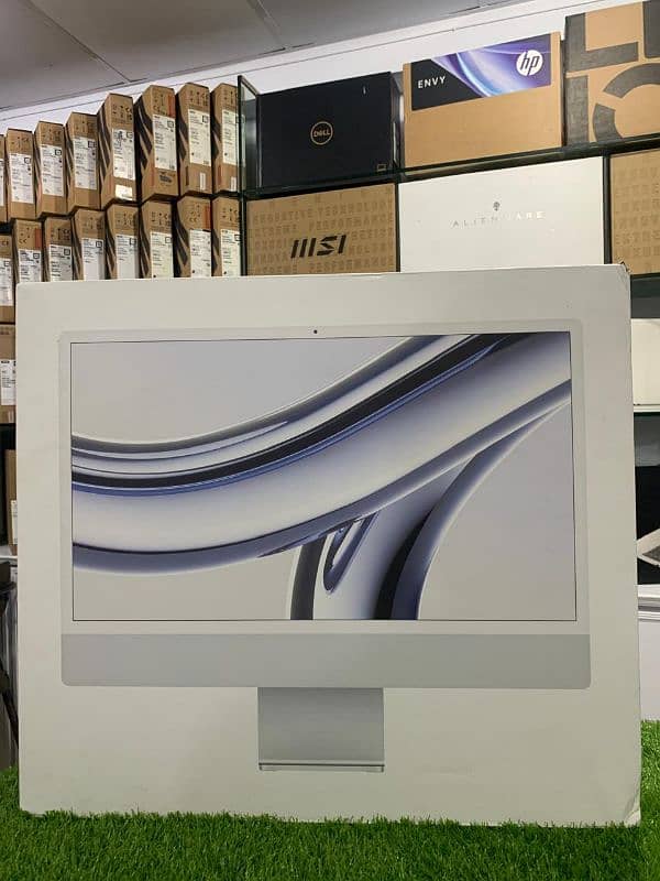 iMac 24" All-In-One - M3 chip - 8GB Memory - 256GB (Latest Model) 0