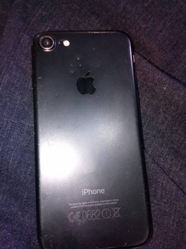 Apple iPhone 7 PTA APPROVED 4