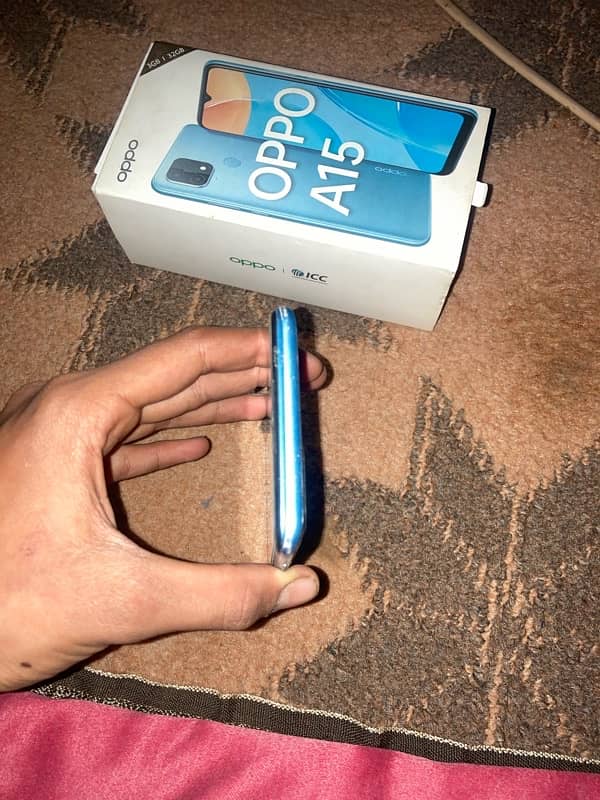 3/32 gb box hai charger nahi bs 6