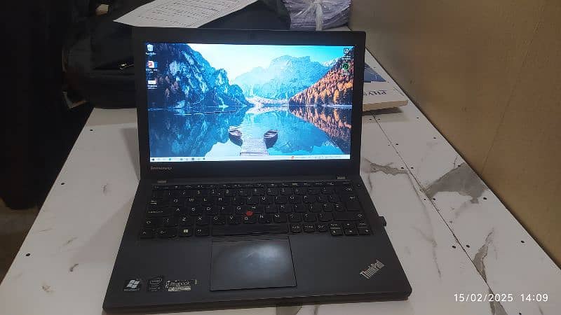 Lenovo ThinkPad X240 1