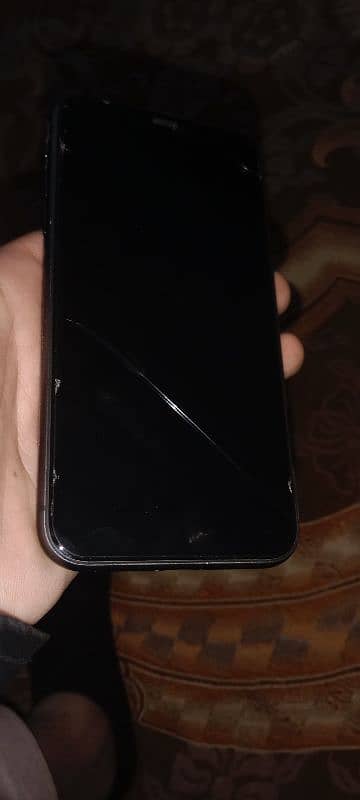 iphone 11 jv non pta 64gb 10/10 condition 1