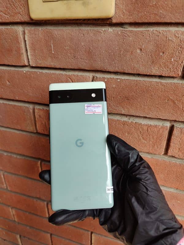 Google Pixel 6a. . . . . 6/128gb. . . . 0