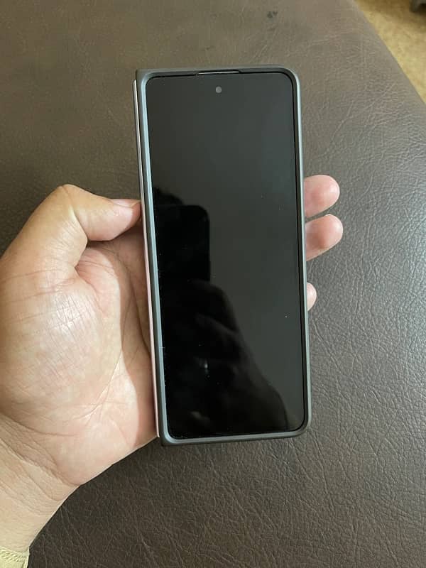 ZFOLD 5 512 GB Condition 10/10 3