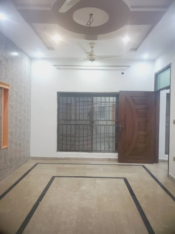 Vip beautiful 5 Marla portion is available For Rent in Sabzazar Scheme Lahore 9