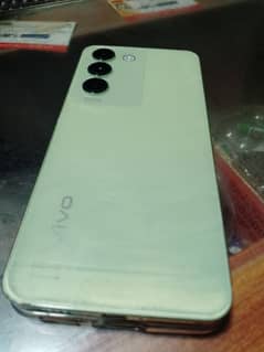 vivo y100