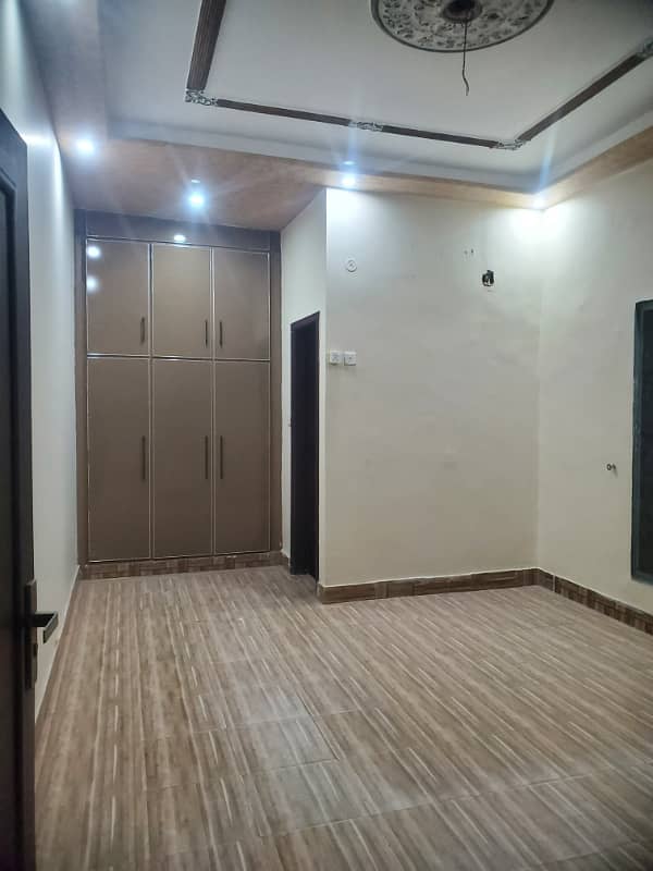 Vip beautiful 10 Marla portion available For Rent in Sabzazar Scheme Lahore 4