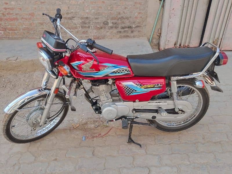 CG-125cc Bike Total genuine 1st hand use 9