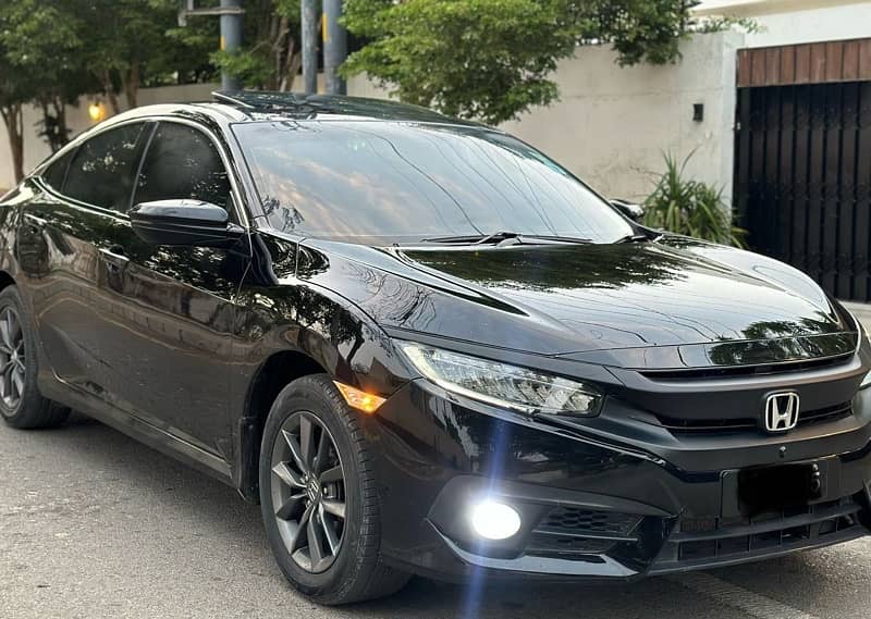 Honda Civic Oriel 2018 0