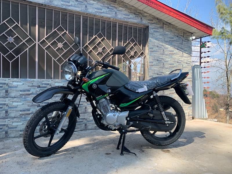 Yamaha ybr 125g new 2025model 1