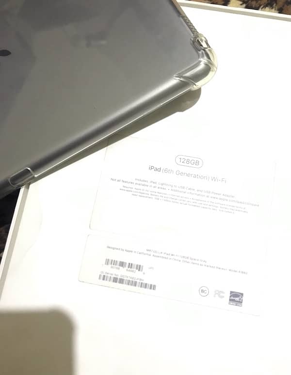 iPad 6th generation 128gb 6