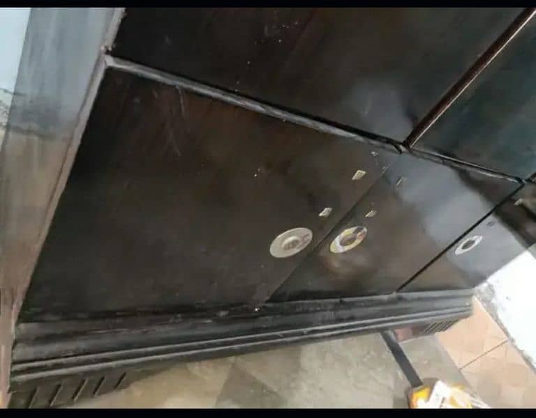 3-Door Steel Safe Almari Urgent Sale! 2