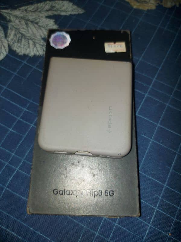 samsung z flip 3.8/256 Gb 0