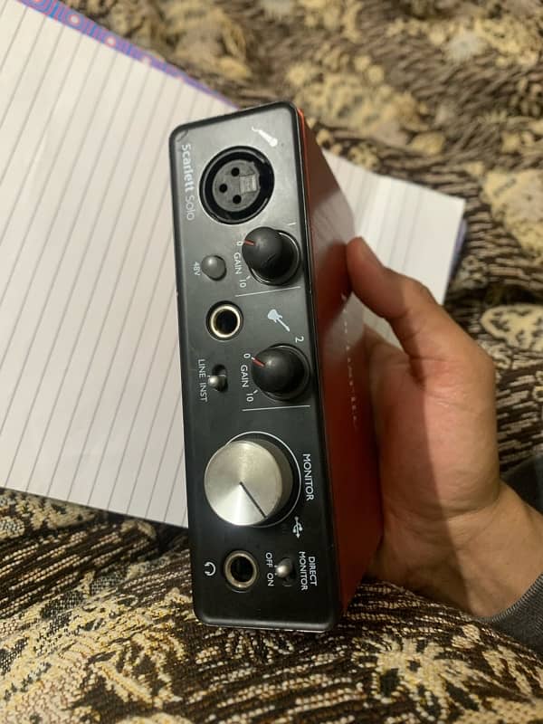 focusrite scarlett audio interface 1